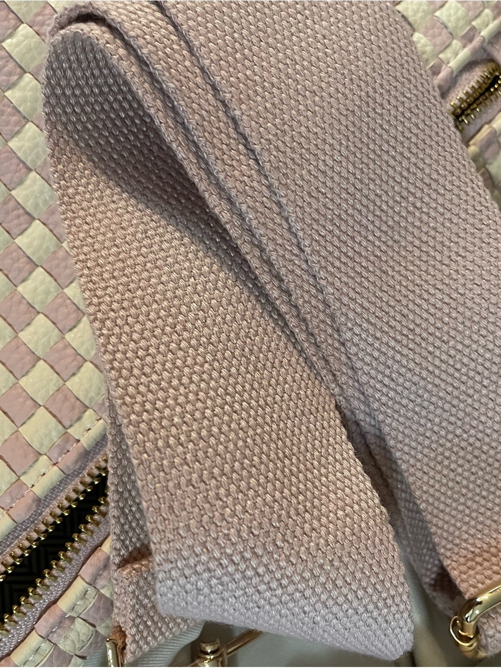 Pretty Simple Pink & Cream Woven Crossbody Bag - Picture 3 of 4